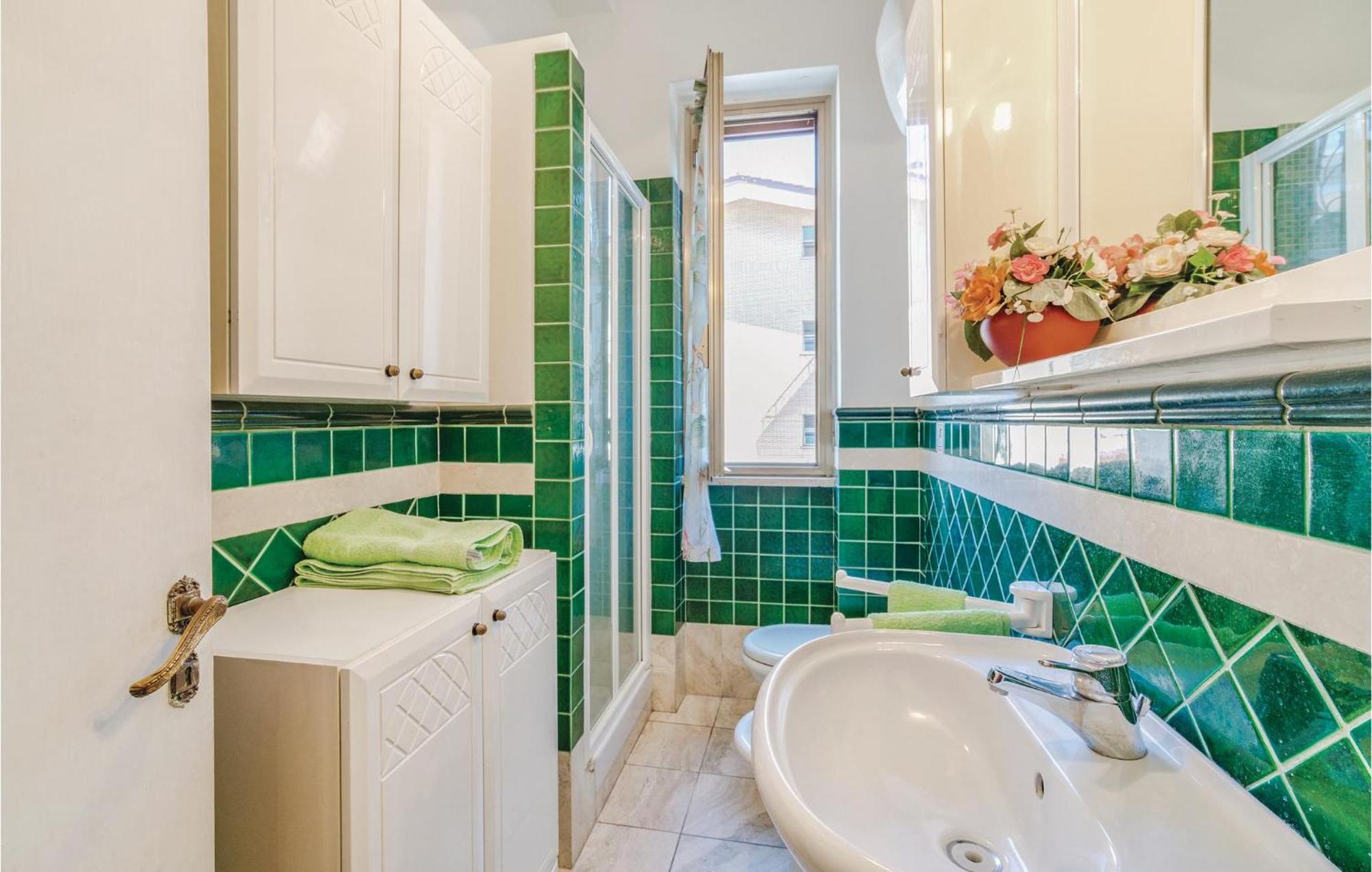 Gorgeous Apartment In Ladispoli Rm With Wifi Esterno foto