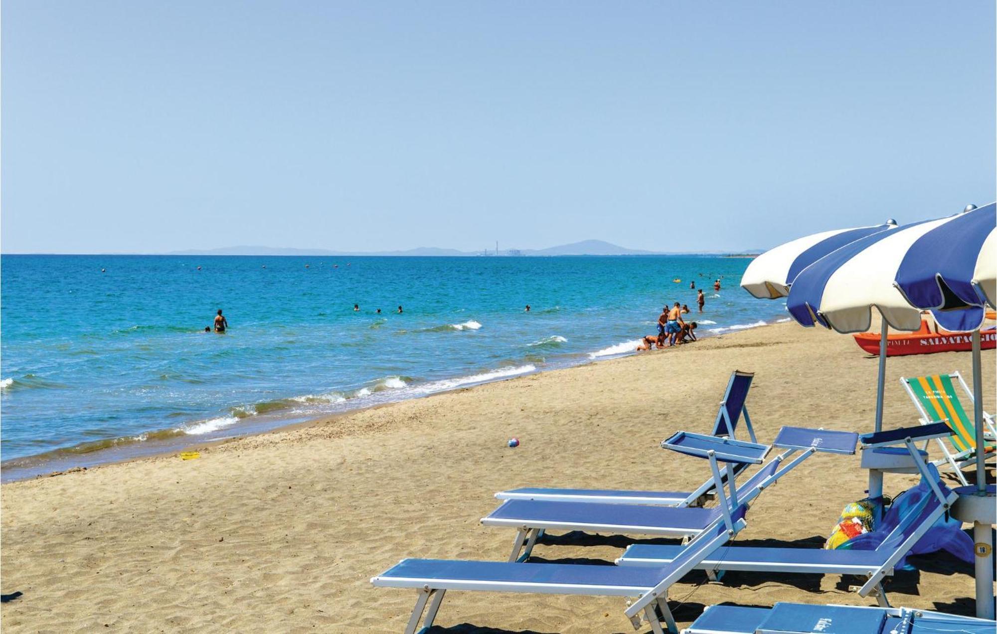 Gorgeous Apartment In Ladispoli Rm With Wifi Esterno foto